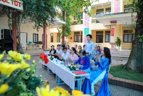IMK Việt Nam tài trợ cho trường Tiểu học Vân Canh trị giá 150tr