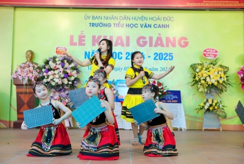 IMK Việt Nam tài trợ cho trường Tiểu học Vân Canh trị giá 150tr