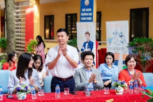 IMK tài trợ xây dựng Mạng Xã Hội riêng cho trường THCS Vân Canh