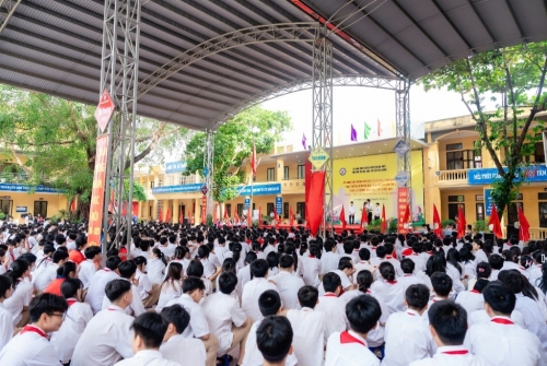 IMK tài trợ xây dựng Mạng Xã Hội riêng cho trường THCS Vân Canh